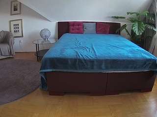 voyeurcam-julmodels-whitebed-6 Voyeur Free camsoda