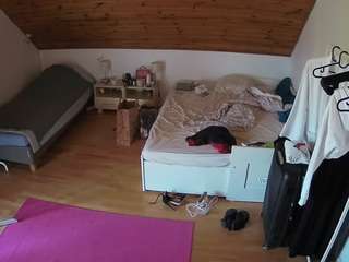 Groupfun camsoda voyeurcam-julmodels-whitebed-6