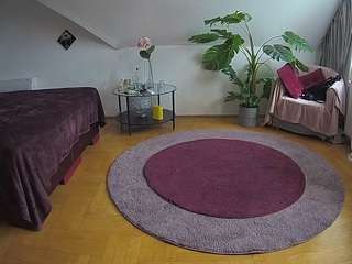 voyeurcam-julmodels-whitebed-6 - Live Cam
