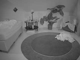voyeurcam-julmod... Live Webcam on CamSoda