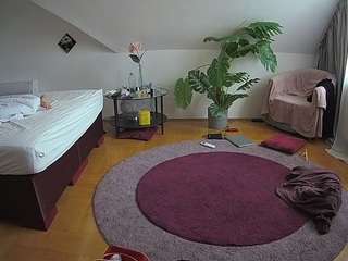 voyeurcam-julmodels-... webcam