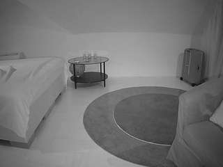 voyeurcam-julmod... Live Webcam on CamSoda