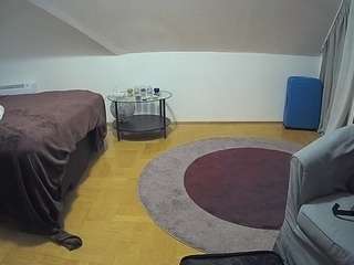 voyeurcam-julmodels-... webcam