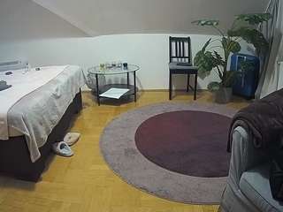 voyeurcam-julmodels-whitebed-6 Hd live webcam