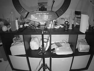 voyeurcam-julmodels-whitebed-6 live cam profile