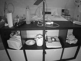 voyeurcam-julmodels-whitebed-6