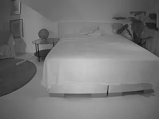 Julmodels Bedroom-A 2's Live Sex Cam Show