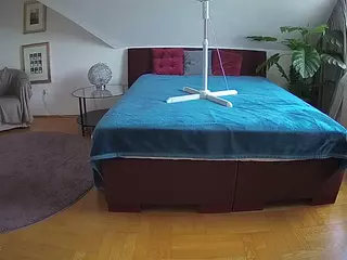 Julmodels Bedroom-A 2's Live Sex Cam Show