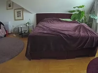 Julmodels Bedroom-A 2's Live Sex Cam Show