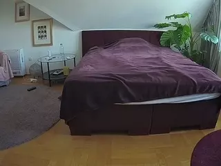 Julmodels Bedroom-A 2's Live Sex Cam Show