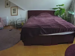 Julmodels Bedroom-A 2's Live Sex Cam Show