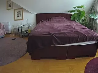 Julmodels Bedroom-A 2's Live Sex Cam Show