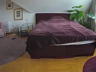 Julmodels Bedroom-A 2's Live Sex Cam Show