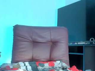 le modèle sandra-goldstein est en webcam porno dans un show sur le site camsoda, il possède les tags suivants: anal,handjob,wet,thong,teen-18,tease,strip,spank,shaved-pussy,orgasm,lingerie,flashing,ass,fingers,dildo,cum,brown eyes,blowjob,black hair,bikini