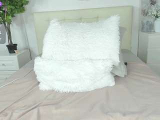 lexiflower1's CamSoda show and profile