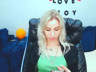 rose-shine's Live Sex Cam Show