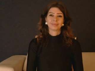 whitequeen888 live cam profile