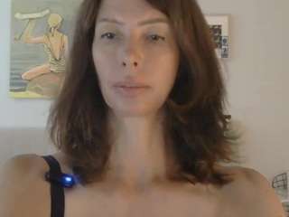 whitequeen888 live cam preview
