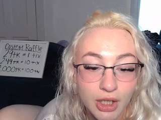 ashleyluv Live Webcam on CamSoda