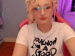 Switchy Kitty's Live Sex Cam Show