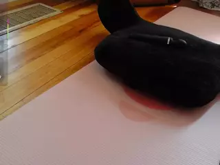 Switchy Kitty's Live Sex Cam Show