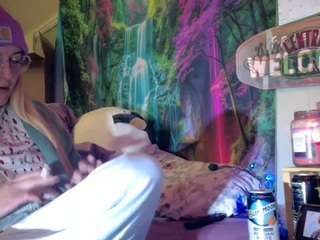 le modèle candismiths est en webcam porno dans un show sur le site camsoda, il possède les tags suivants: amateur,blowjob,twerk,smoking,party,lush,kinky,housewife,flashing,drinking,doggy style,dirtytalk,dirtydancin,dildo or vibrator,deepthroat,dance,blue eyes,big tits,blonde hair,curvy