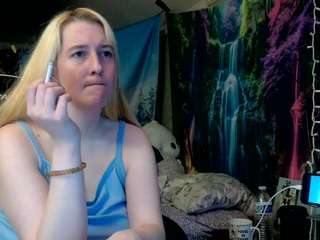 le modèle candismiths est en webcam porno dans un show sur le site camsoda, il possède les tags suivants: amateur,flashing,twerk,toys,smoking,party,lush,kinky,blowjob,housewife,drinking,doggy style,dirtytalk,dirtydancin,dildo or vibrator,deepthroat,dance,blue eyes,big tits,blonde hair