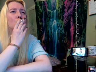le modèle candismiths est en webcam porno dans un show sur le site camsoda, il possède les tags suivants: amateur,blowjob,twerk,toys,smoking,party,lush,lovense,kinky,housewife,flashing,drinking,doggy style,dirtytalk,dirtydancin,dildo or vibrator,deepthroat,dance,blue eyes,big tits