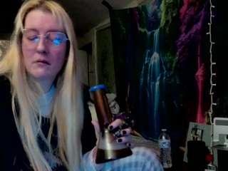 le modèle candismiths est en webcam porno dans un show sur le site camsoda, il possède les tags suivants: amateur,blowjob,twerk,toys,smoking,party,lush,lovense,kinky,housewife,flashing,drinking,doggy style,dirtytalk,dirtydancin,dildo or vibrator,deepthroat,dance,blue eyes,big tits