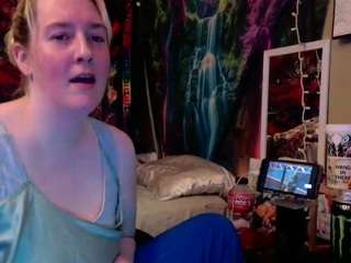 candismiths live cam — amateur, blowjob, twerk