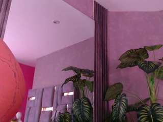 juliia-rose Live Webcam on CamSoda