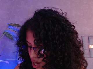 juliia-rose Live Webcam on CamSoda