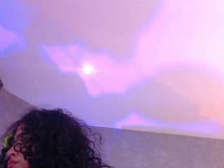 juliia-rose's CamSoda show and profile