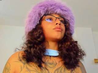 juliia-rose live cam profile