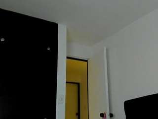 juliia-rose live webcam show