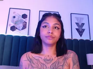 juliia-rose's Live Sex Cam Show