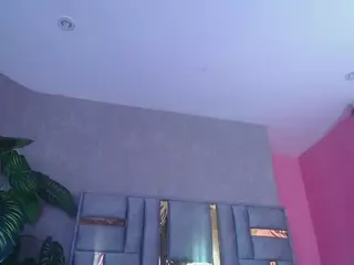 juliia-rose's Live Sex Cam Show