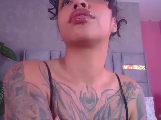 juliia-rose's Live Sex Cam Show