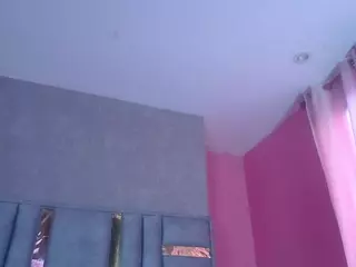 juliia-rose's Live Sex Cam Show
