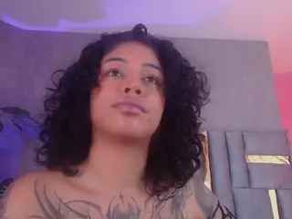 juliia-rose's Live Sex Cam Show