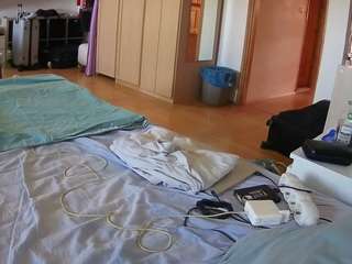 voyeurcam-julmodels-bed-1 camsoda Live Mature Cams 