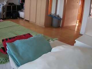 My Cam Models camsoda voyeurcam-julmodels-bed-1