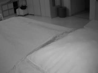 voyeurcam-julmodels-bed-1 Male Webcam Model camsoda