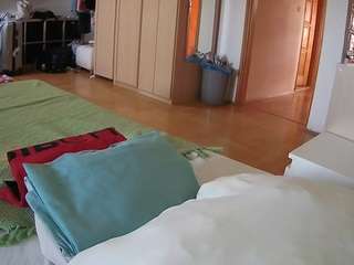 Voyeur Amater camsoda voyeurcam-julmodels-bed-1