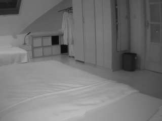 voyeurcam-julmod... Live Webcam on CamSoda