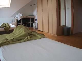 voyeurcam-julmodels-bed-1 Modèle Webcam Profil