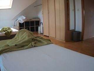 voyeurcam-julmodels-bed-1 - Cam en Direct