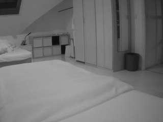 voyeurcam-julmod... Live Webcam on CamSoda