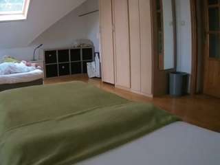 voyeurcam-julmodels-bed-1