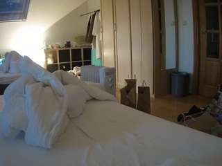 voyeurcam-julmodels-... webcam